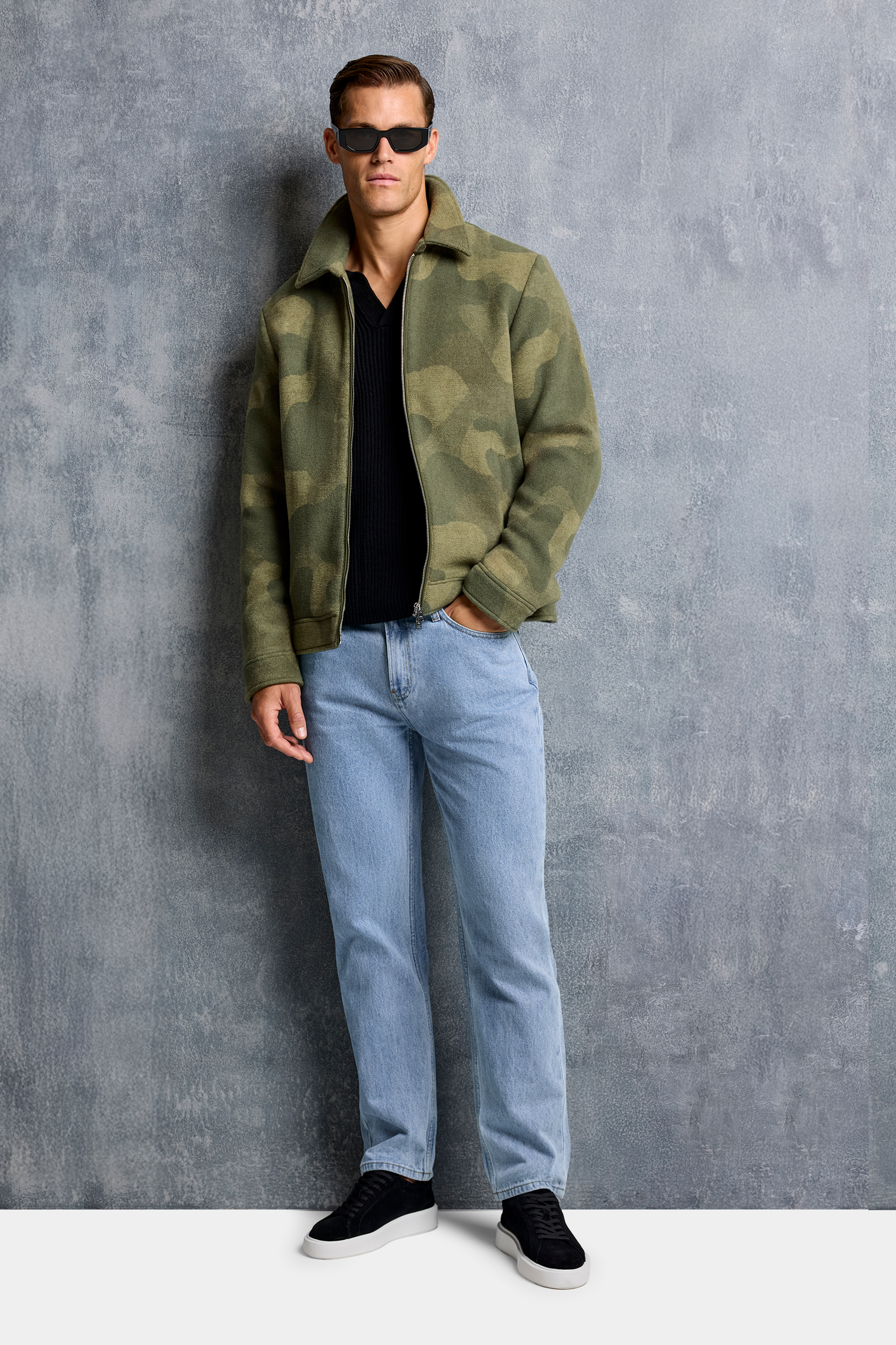 #color_Camo