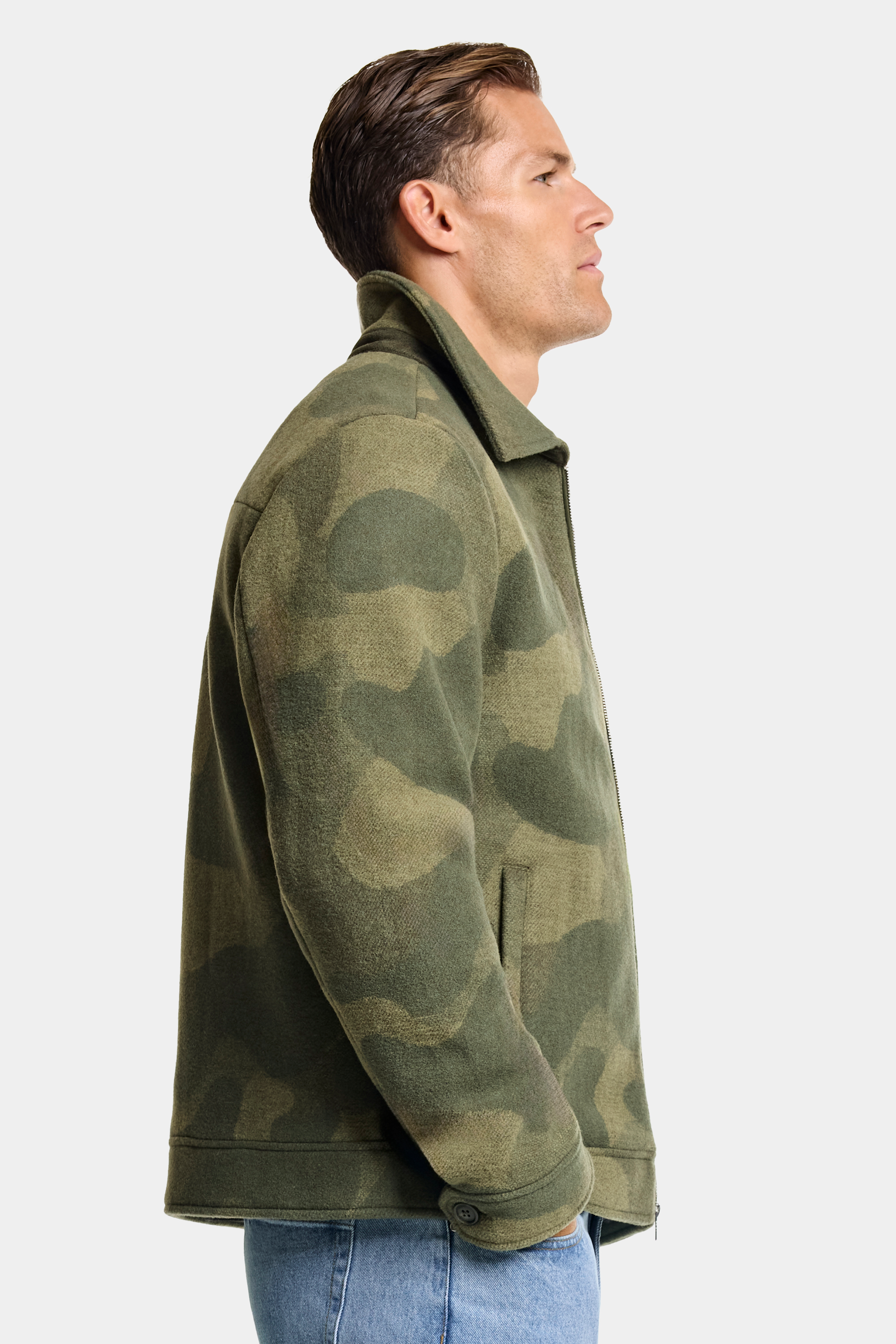 #color_Camo