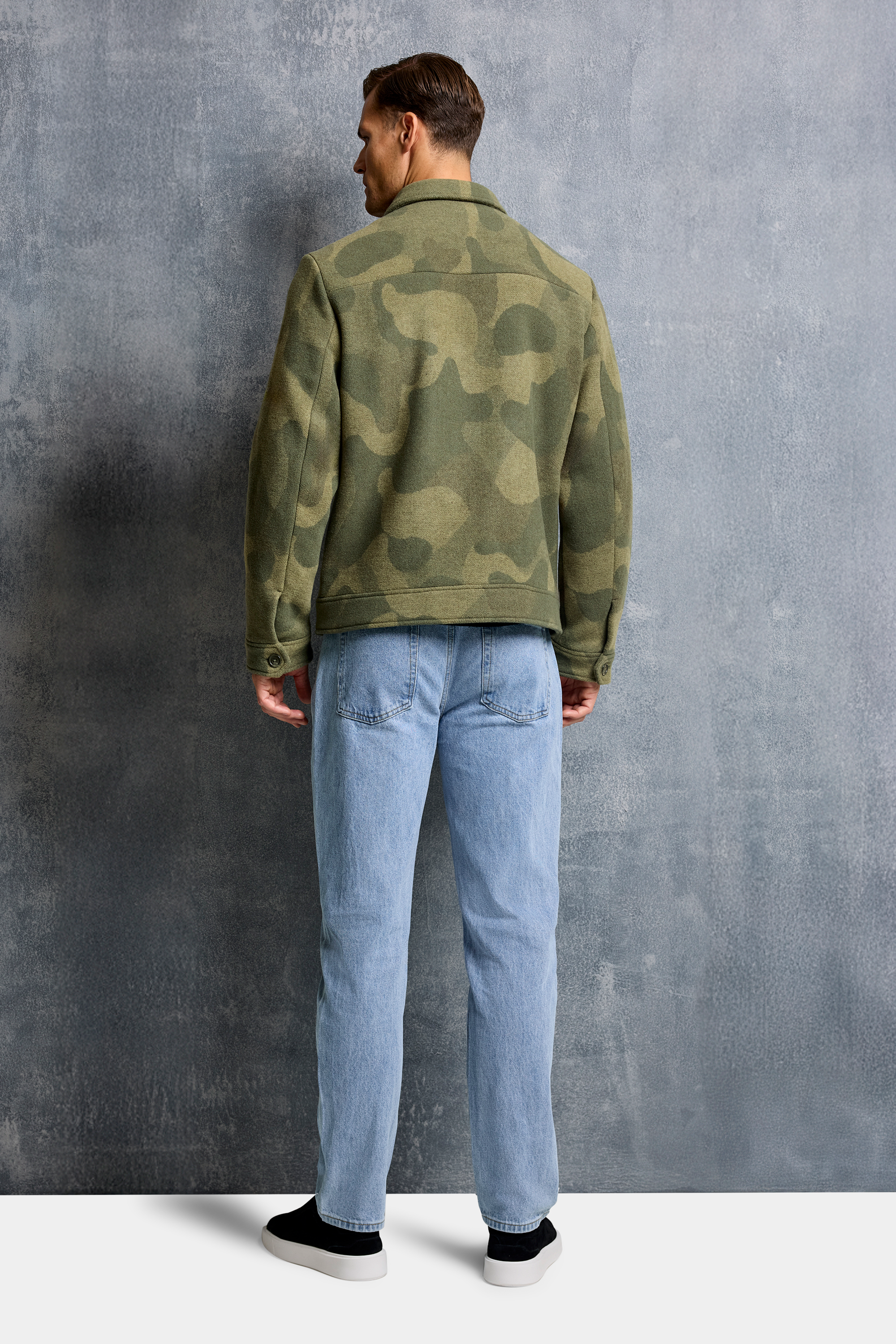#color_Camo