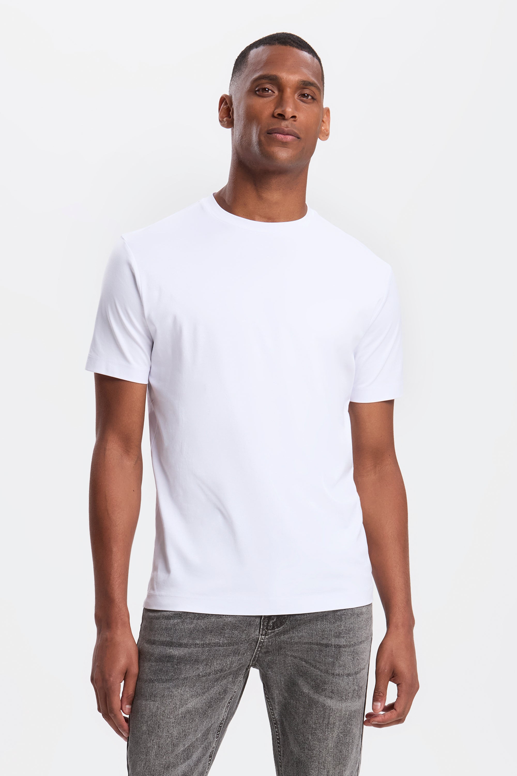 #color_White
