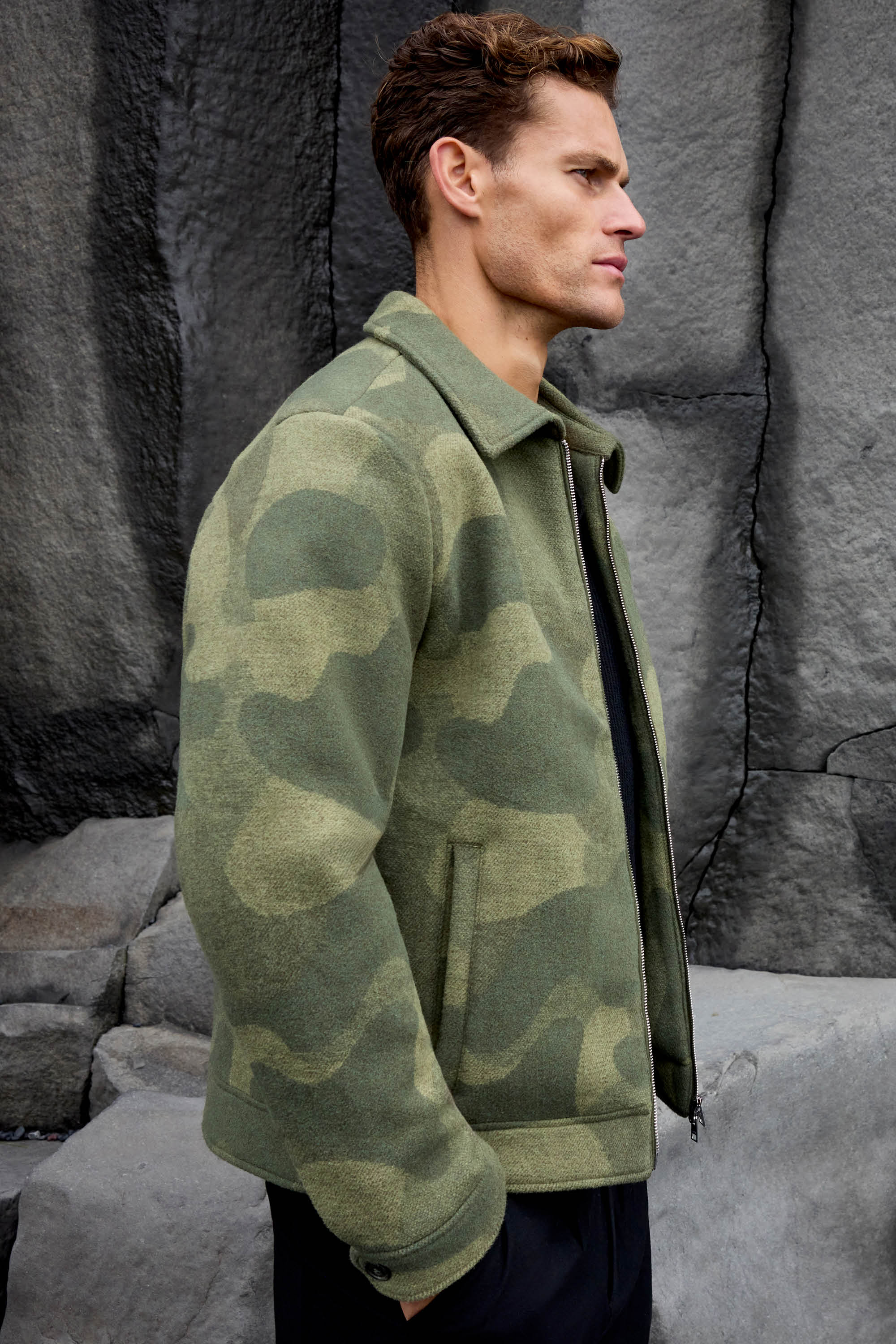 #color_Camo