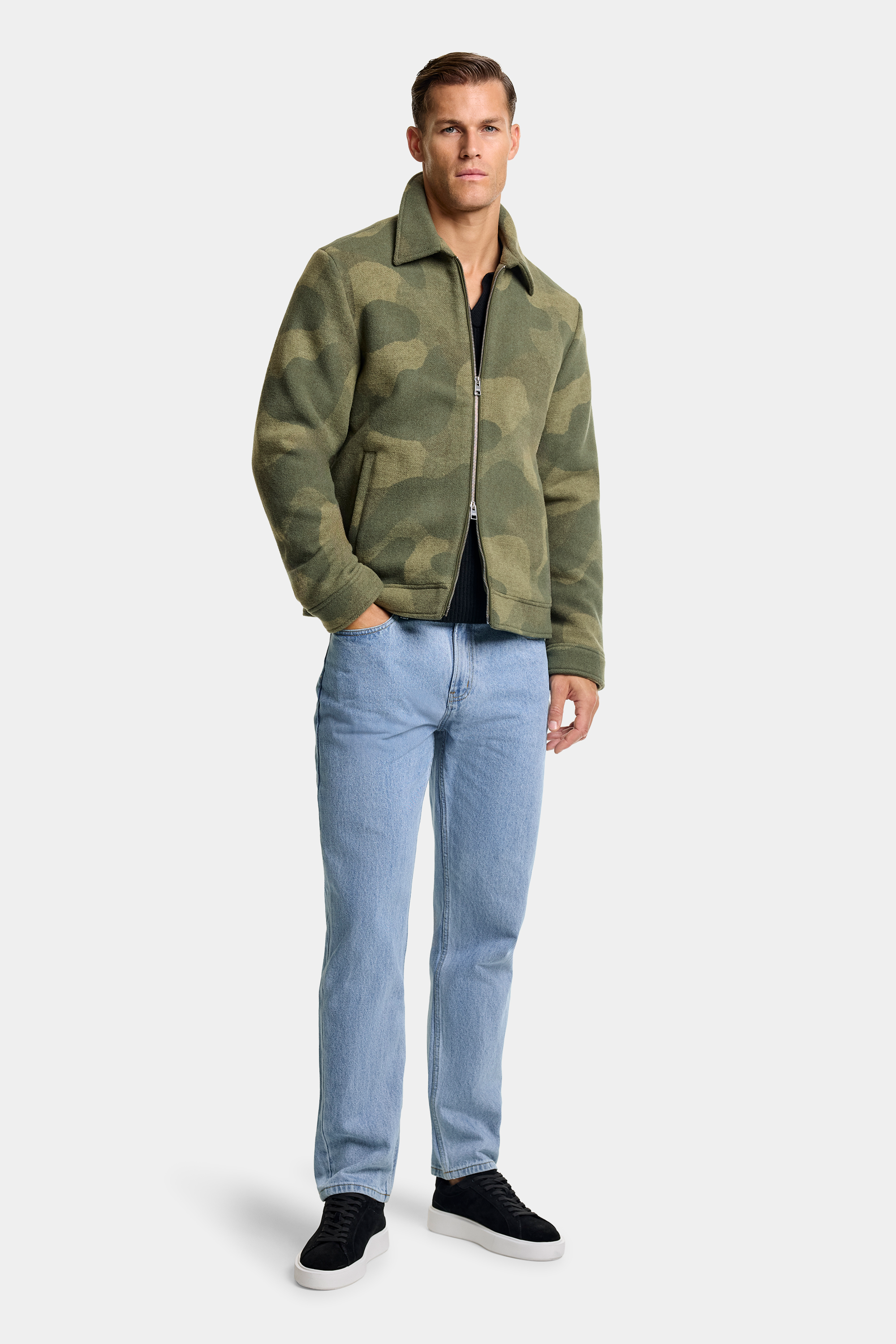 #color_Camo