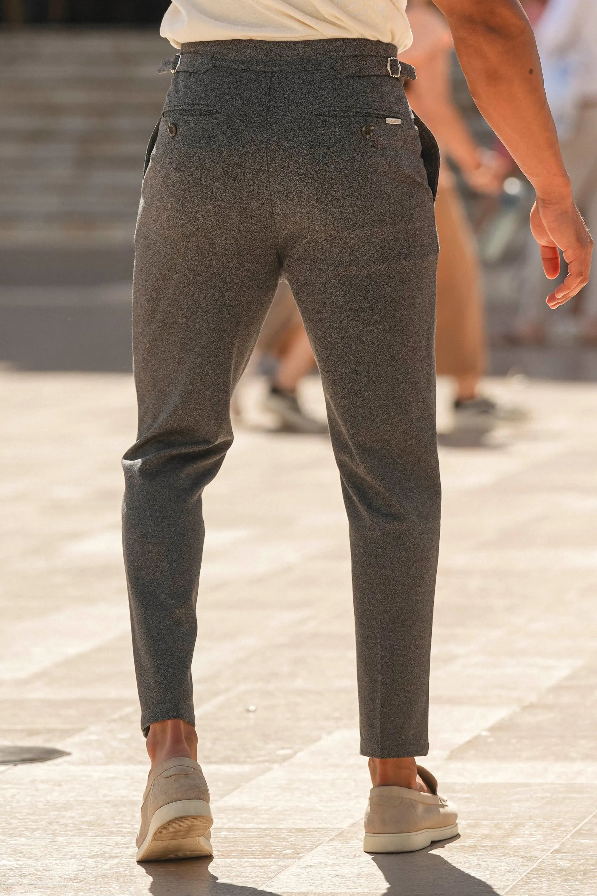 THE ALESSIO TROUSERS - DARK GREY