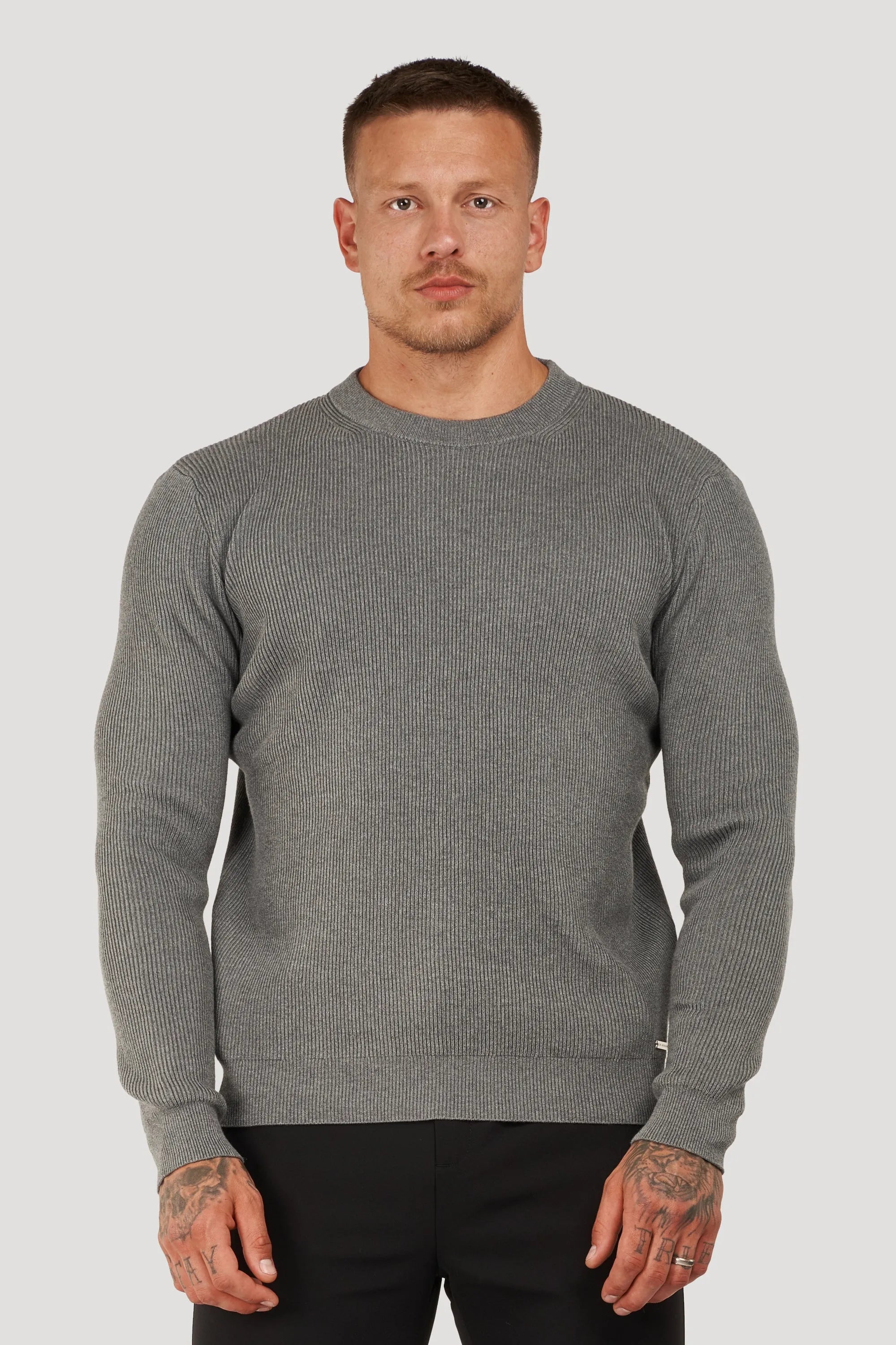 THE RENZO CREWNECK SWEATER - ICON. AMSTERDAM